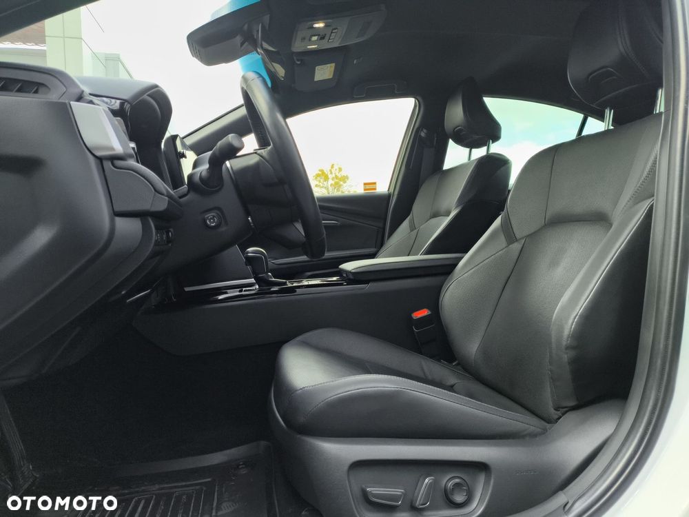 Toyota Camry - 15