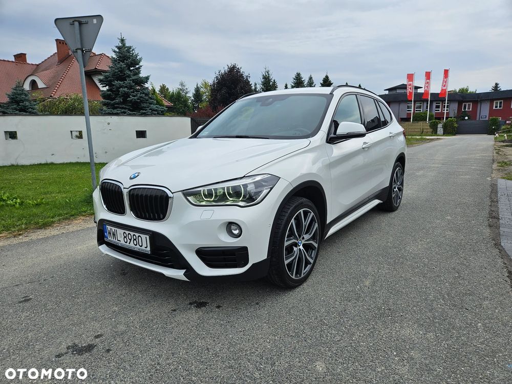 BMW X1 xDrive20d Sport Line - 4