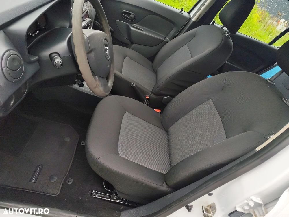Dacia Sandero 1.2 75CP Ambiance - 5