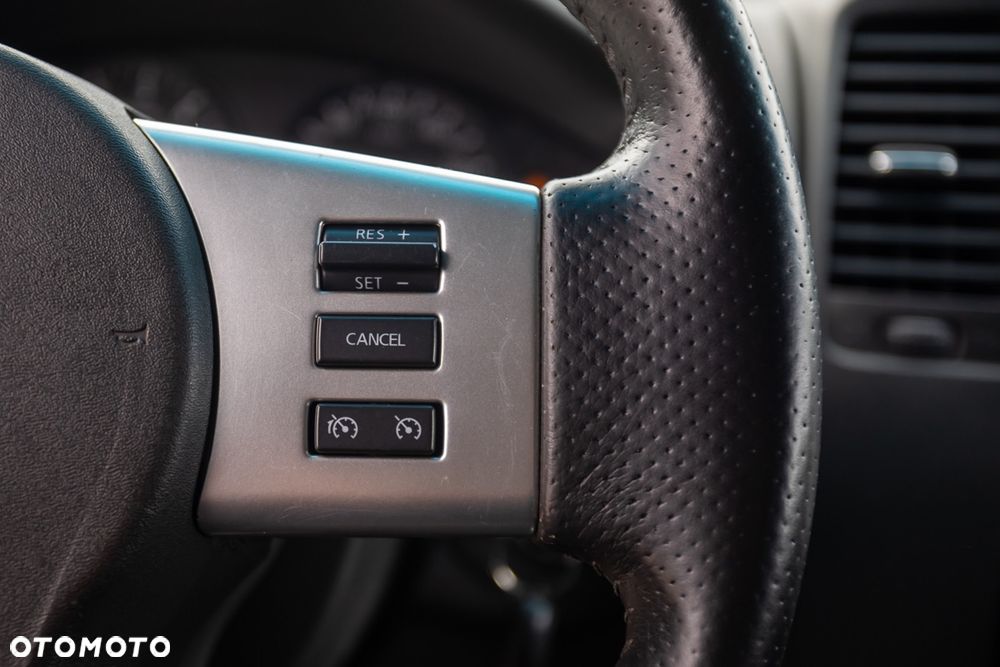Nissan Navara DPF LB XE - 25