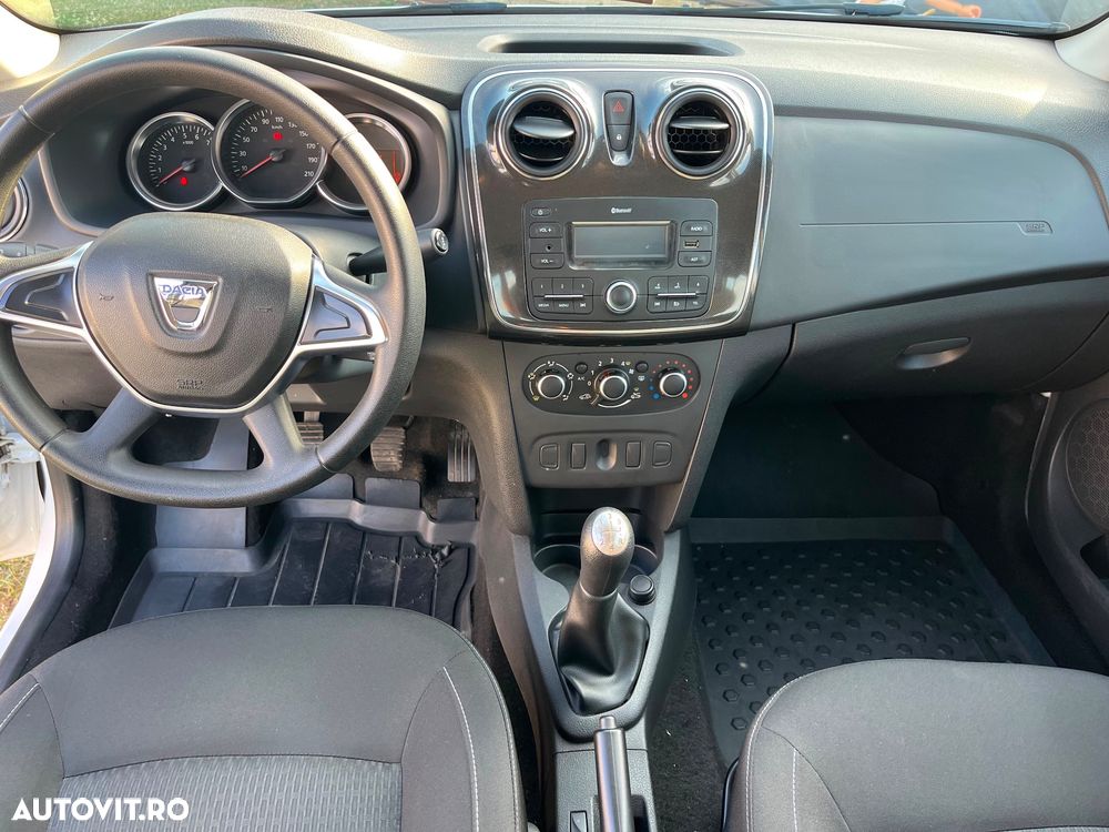 Dacia Logan 0.9 TCe Laureate - 8