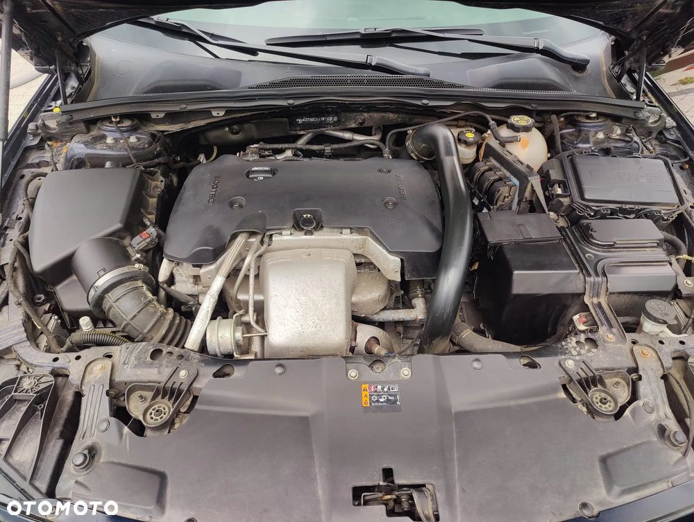 Opel Insignia 2.0 T 4x4 Elite S&S - 29