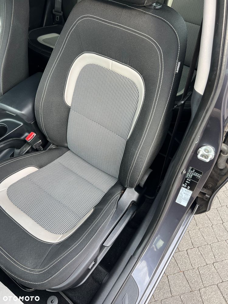 Kia Ceed 1.6 GDI Edition 7 - 22