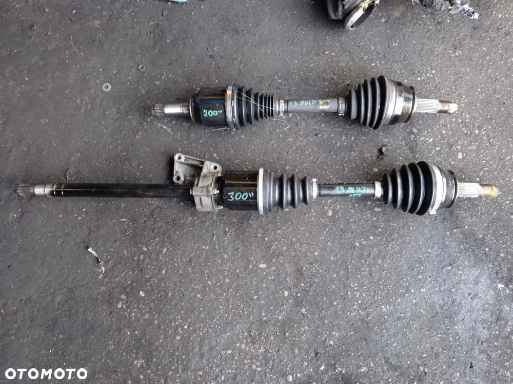 PÓŁOŚ FIAT FIORINO BEEPER NEMO QUBO 08- 1.3 MULTI JET LEWA - 1