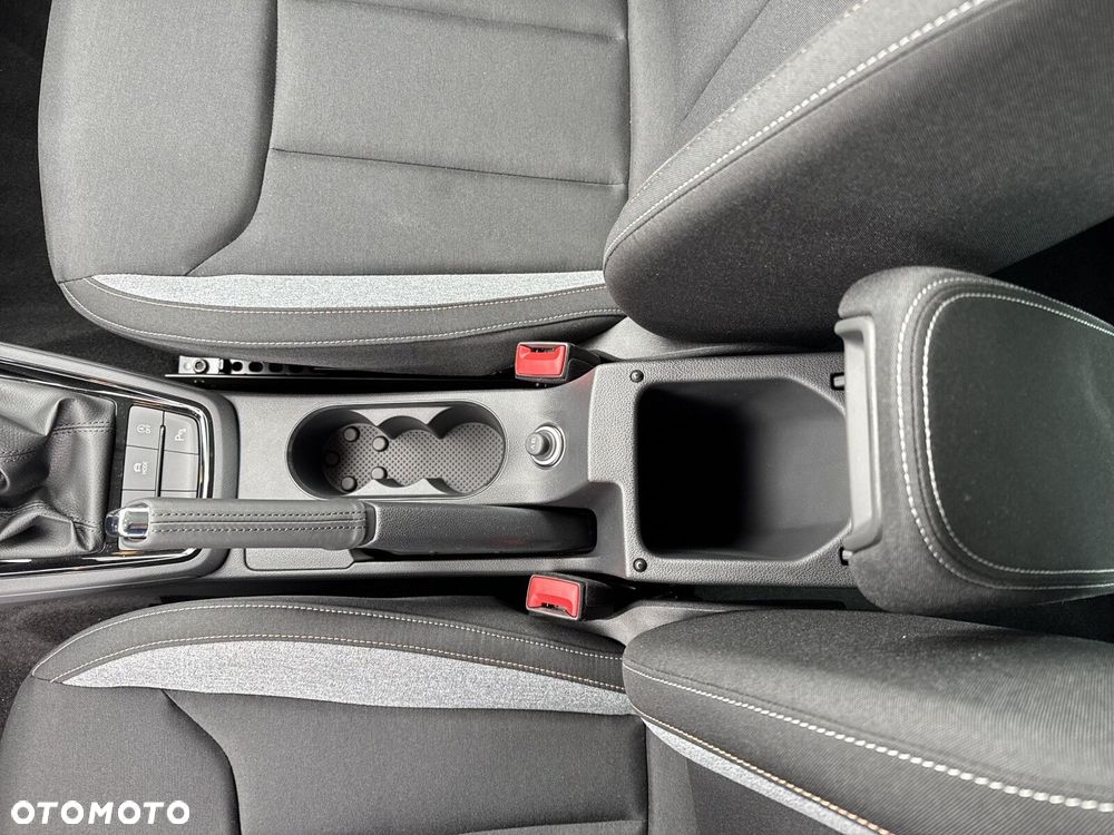 Skoda Scala 1.5 TSI Selection DSG - 23