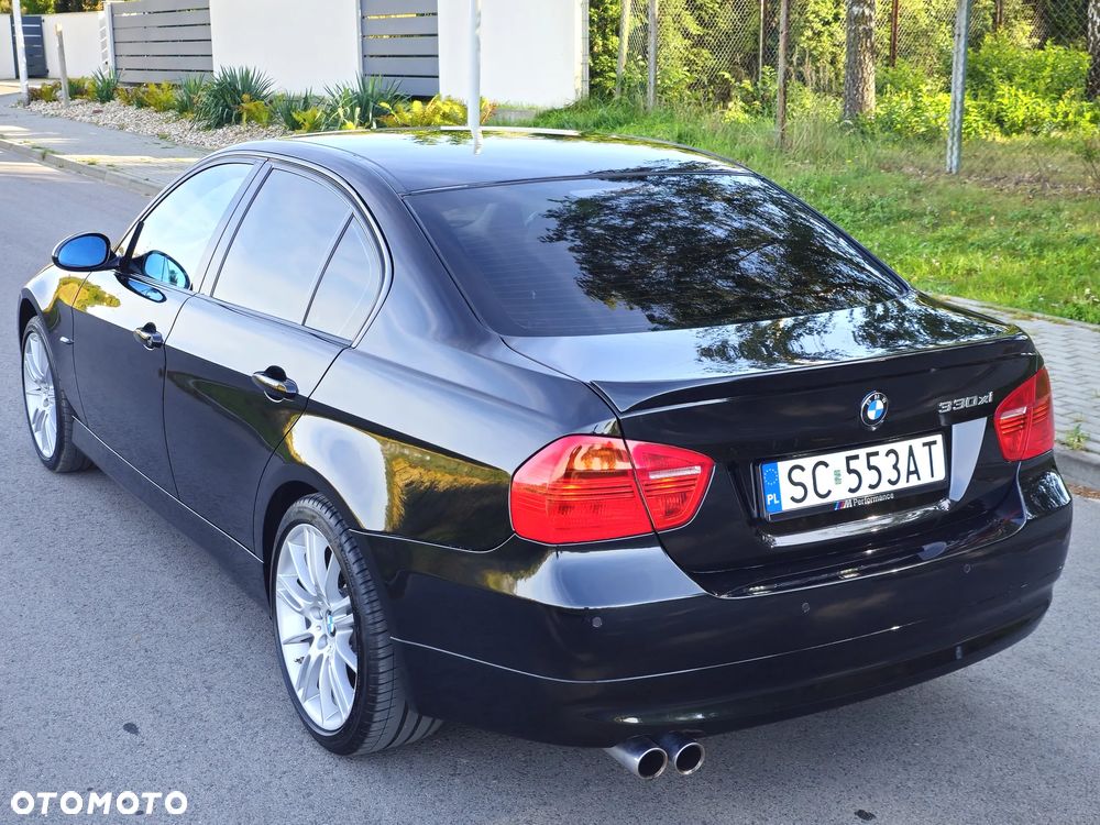 BMW Seria 3 330xi - 10