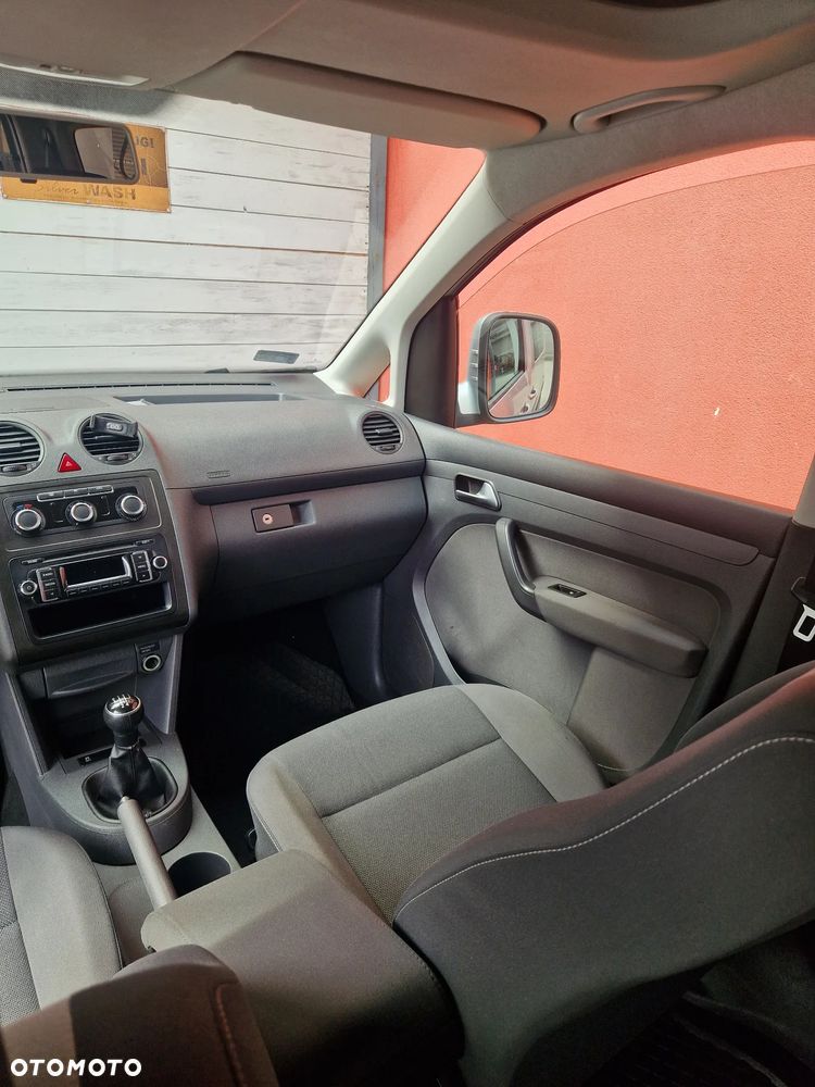 Volkswagen Caddy Maxi Trendline BMT - 9