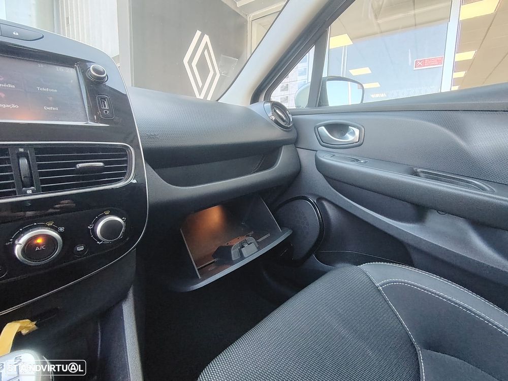Renault Clio dCi 90 Limited - 9
