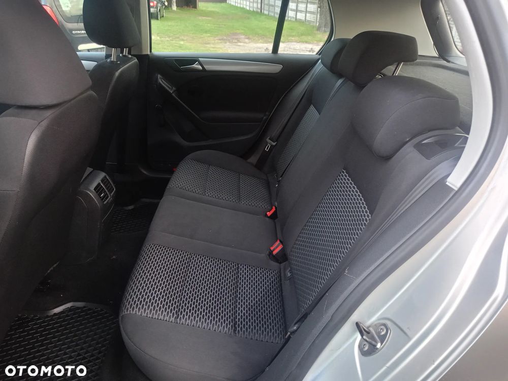Volkswagen Golf - 12