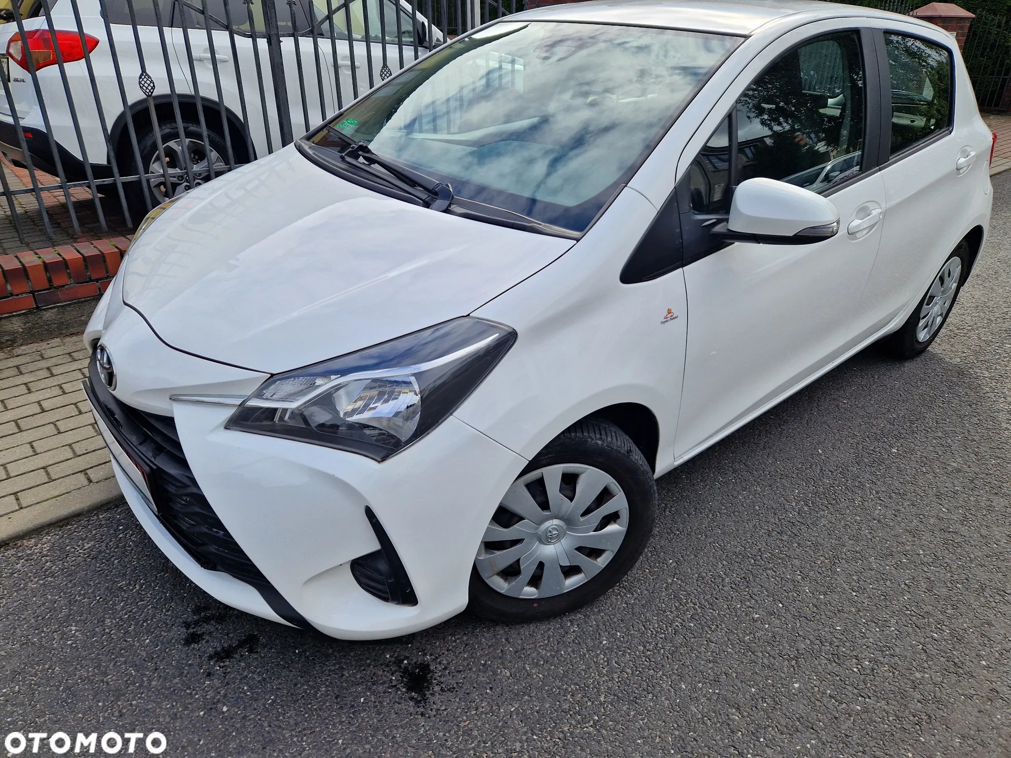 Toyota Yaris - 5