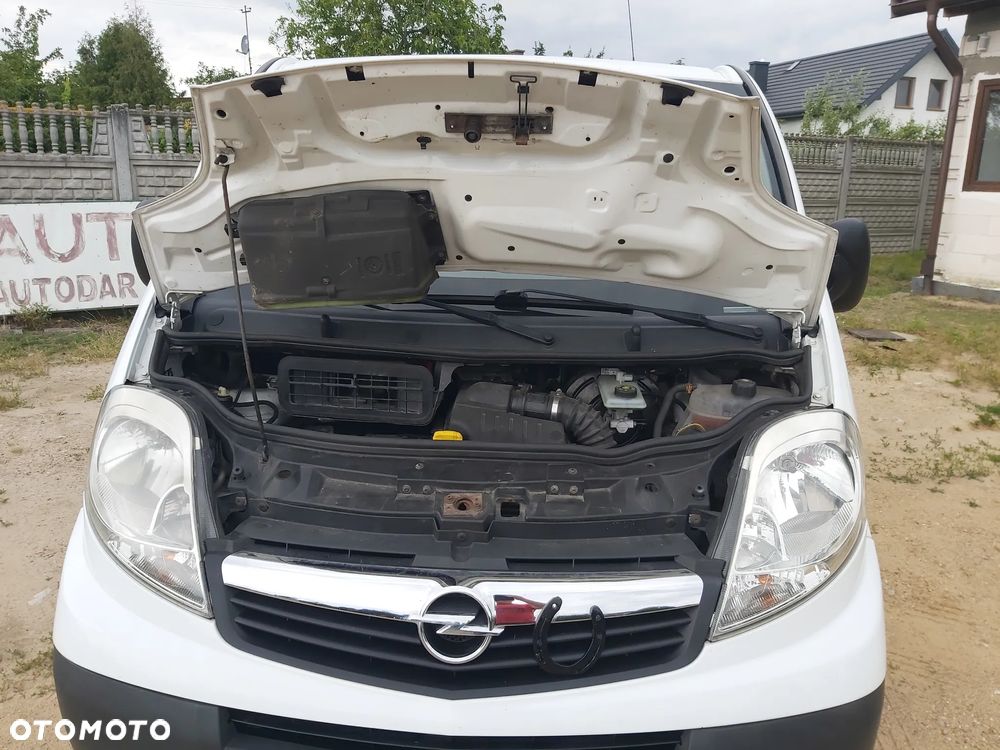 Opel Vivaro - 14