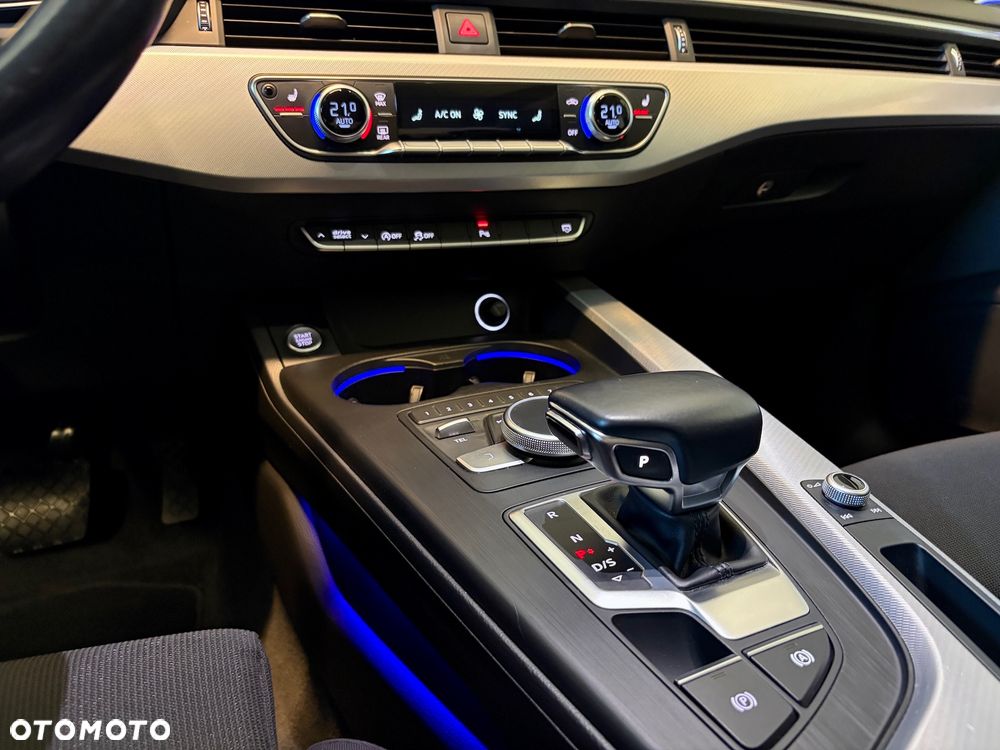 Audi A4 Limousine 2.0 TDI S tronic - 13