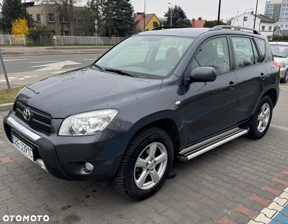 Toyota RAV4 2.0 VVT-i Sol - 1