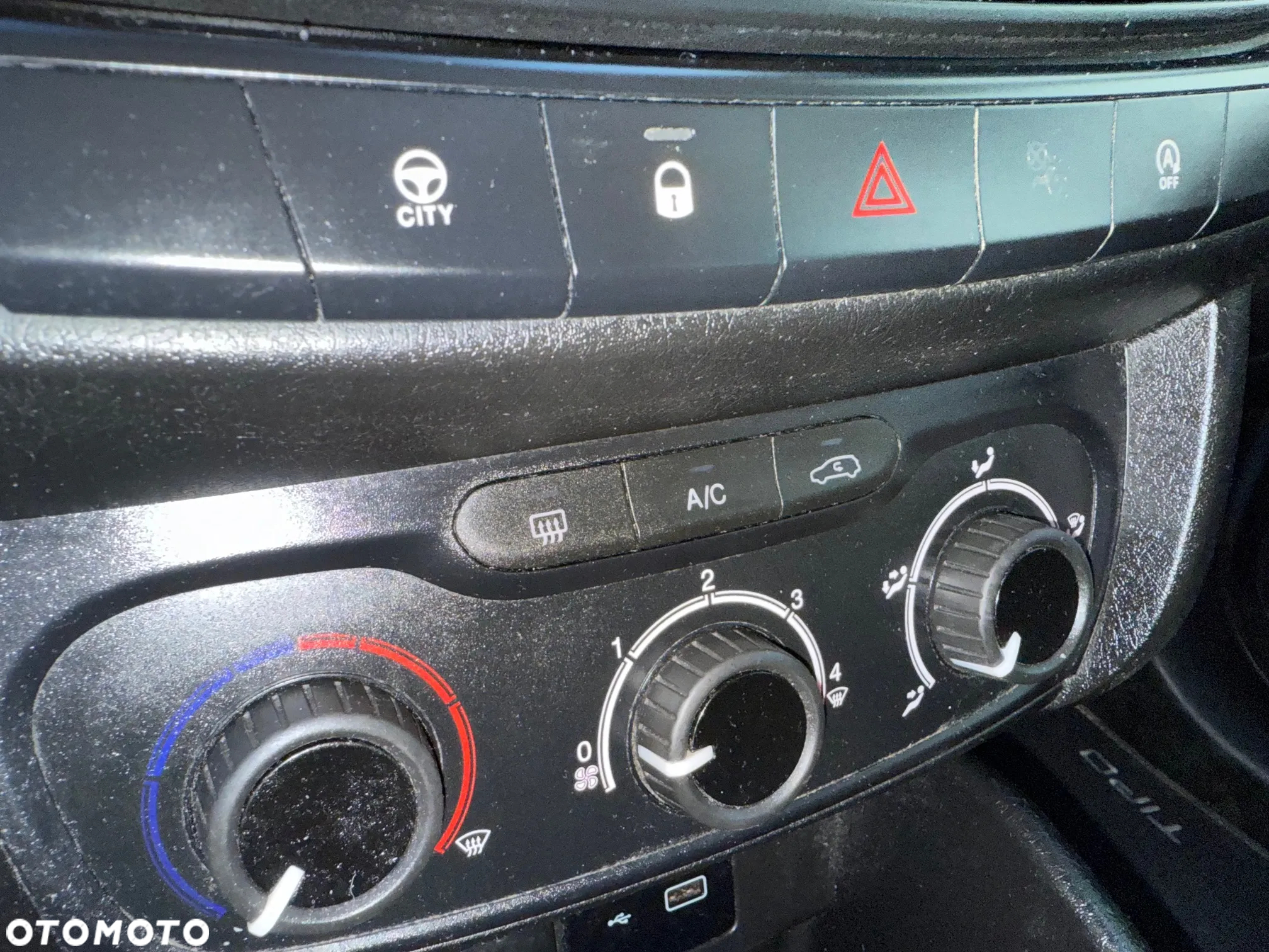 Fiat Tipo 1.3 MultiJet 16v Lounge - 18