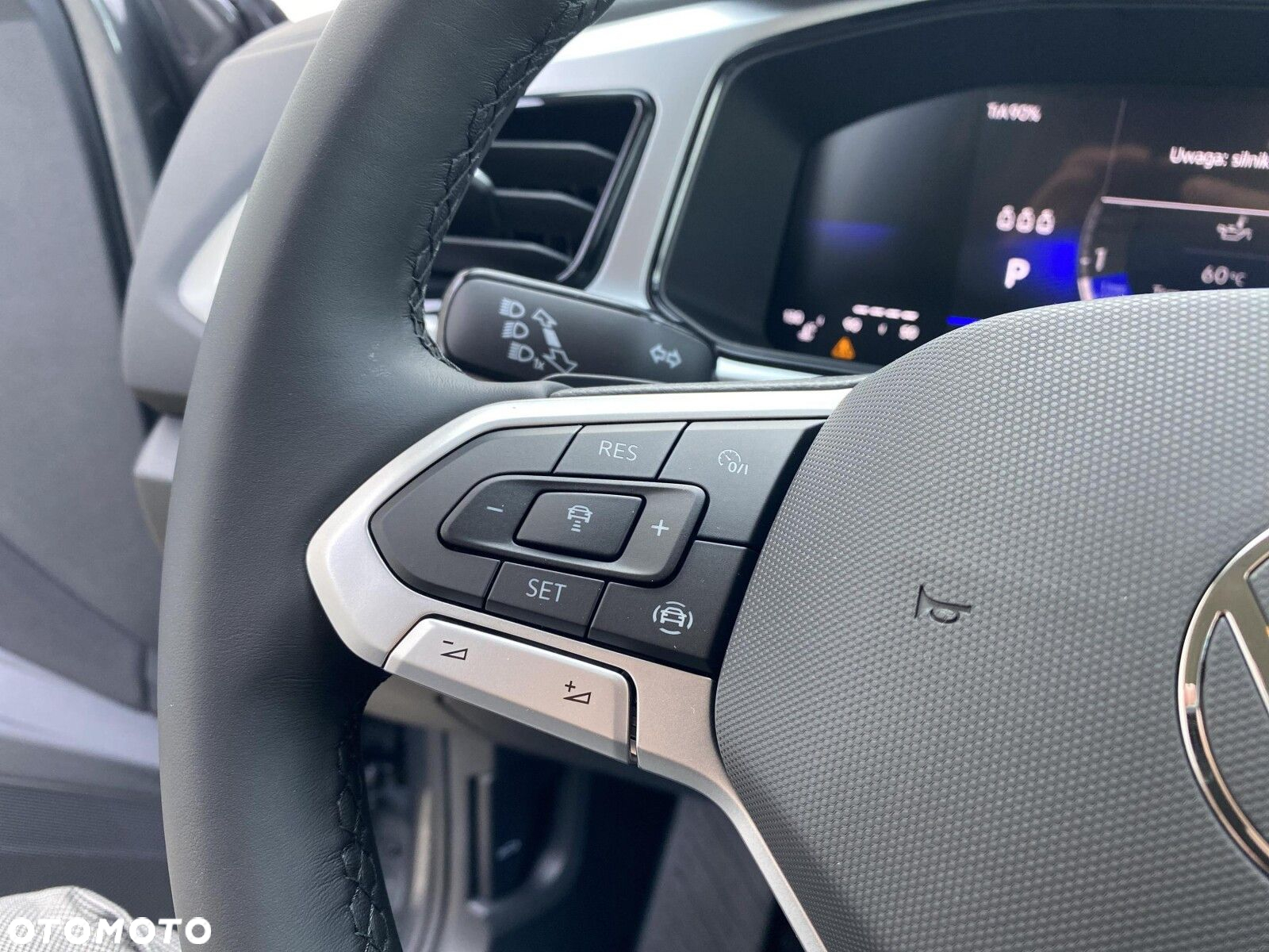 Volkswagen T-Roc - 30