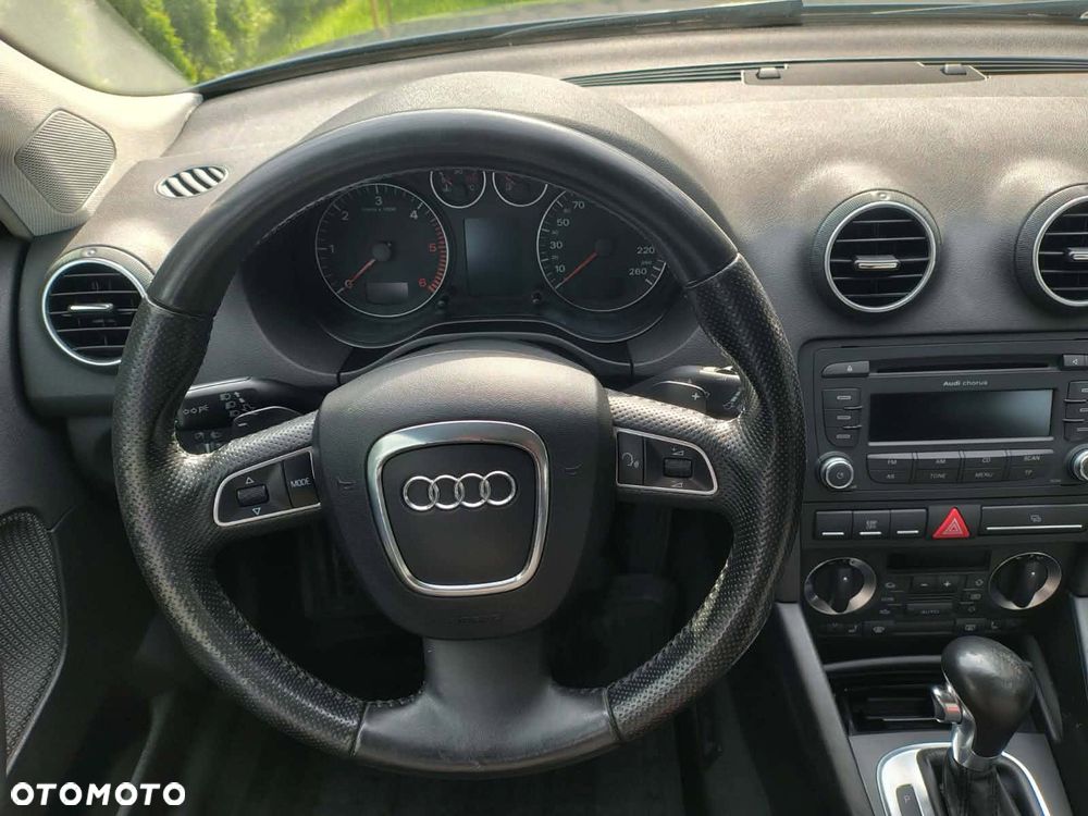 Audi A3 Sportback 2.0 TDI DSG Ambition - 13