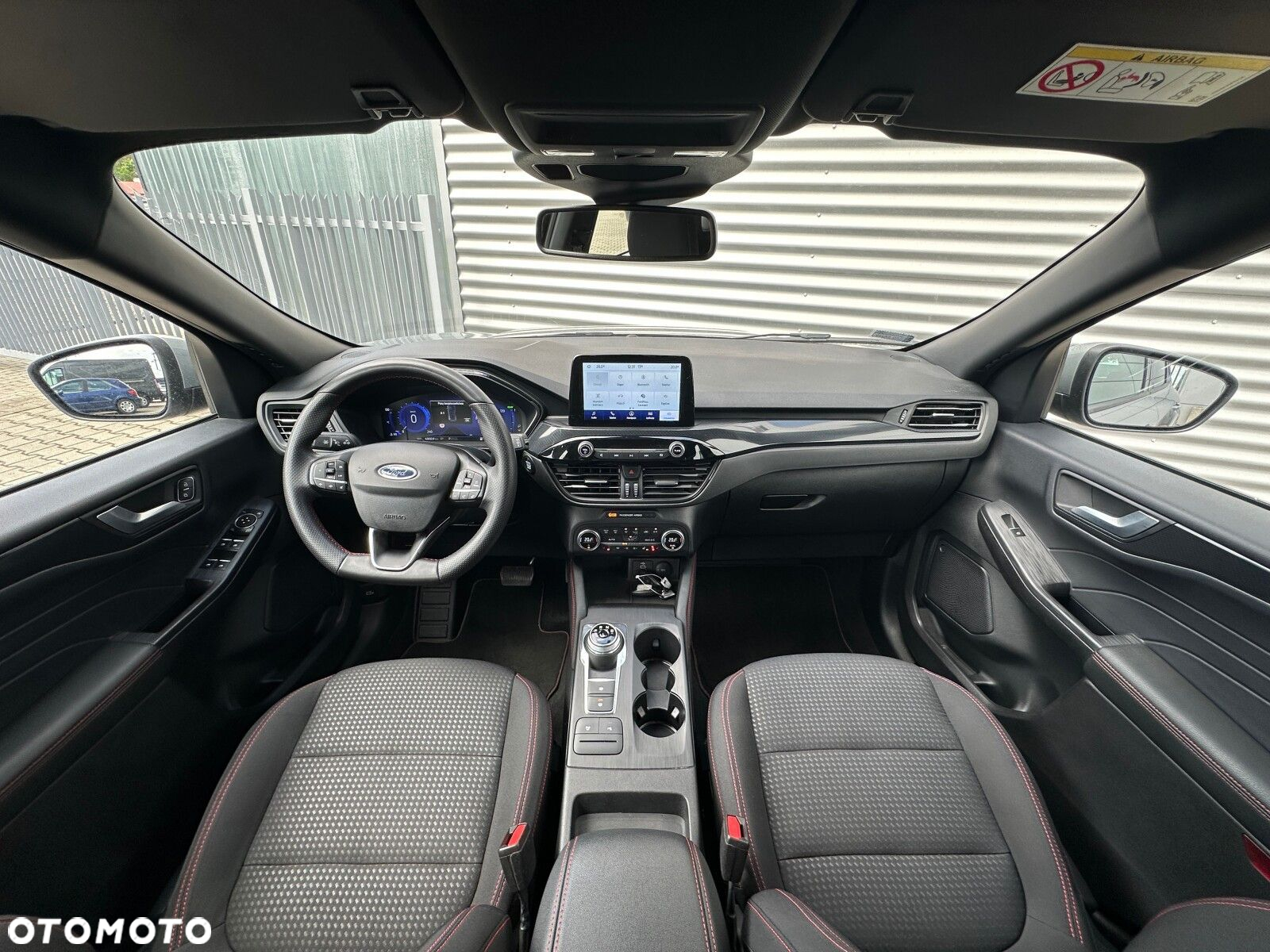 Ford Kuga 2.5 FHEV FWD ST-Line - 21