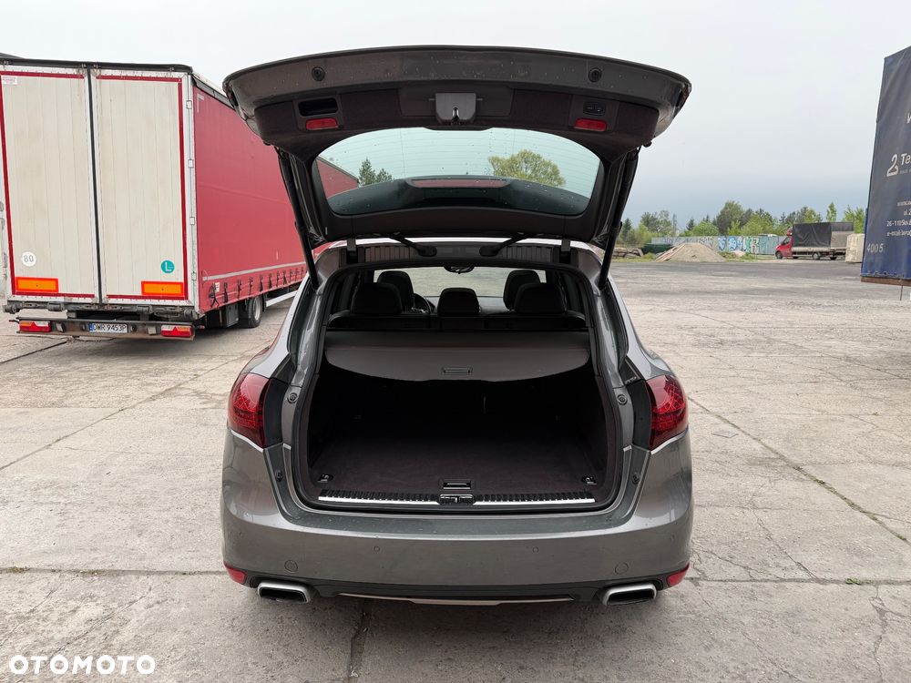 Porsche Cayenne S Diesel - 36