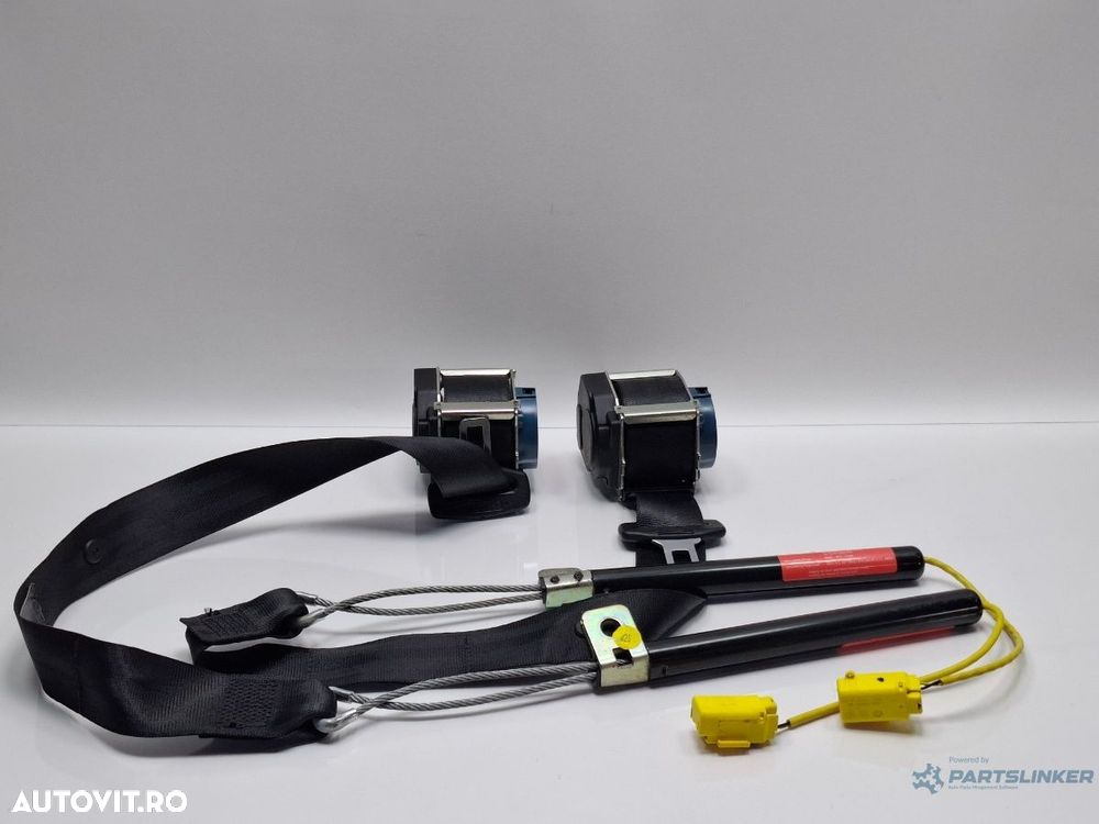 Centuri de siguranta spate VOLKSWAGEN PASSAT Variant 3C5 2005 - 2011 TDI BMP 3C9857805F,  3C9857806F - 2