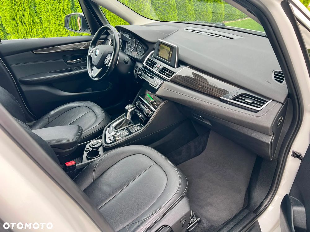 BMW Seria 2 220d xDrive Sport-Aut Luxury Line - 24