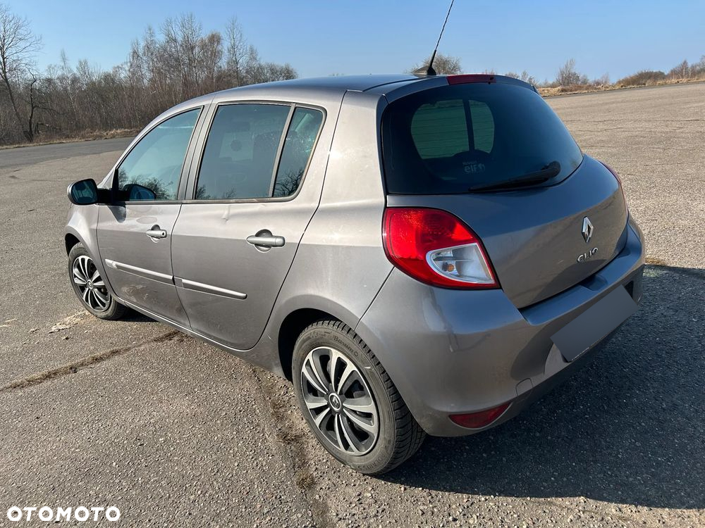 Renault Clio 1.5 dCi Alize - 3