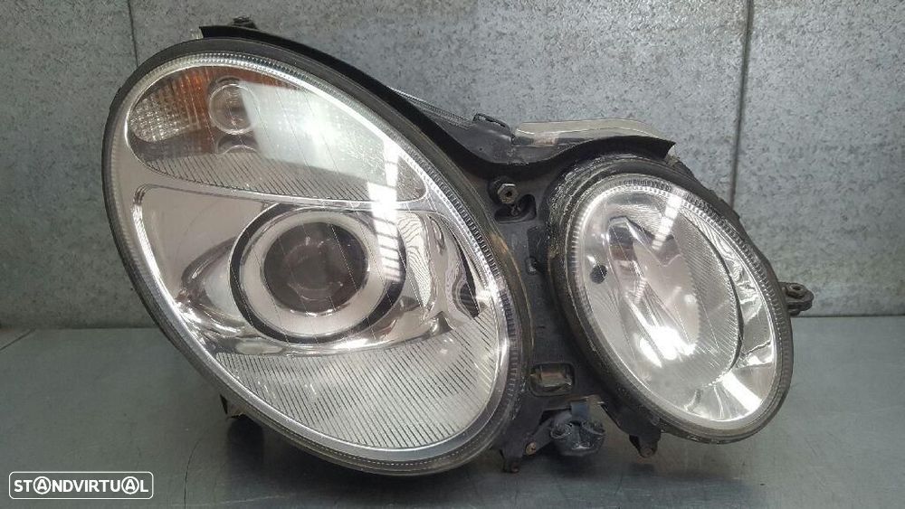 FAROL DIREITO MERCEDES-BENZ CLASE E BM 211 FAMILIAR - 1