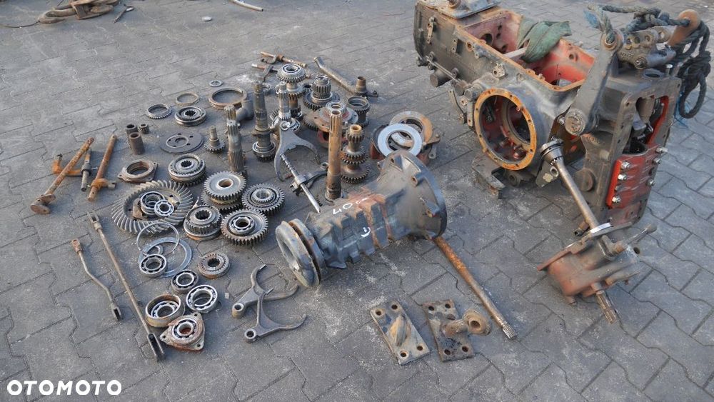 Skrzynia CARRARO Renault Case Deutz - 8