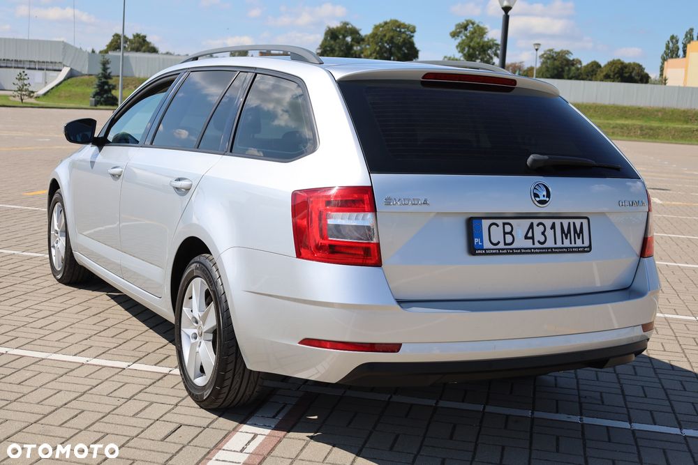 Skoda Octavia 1.6 TDI Ambition - 22