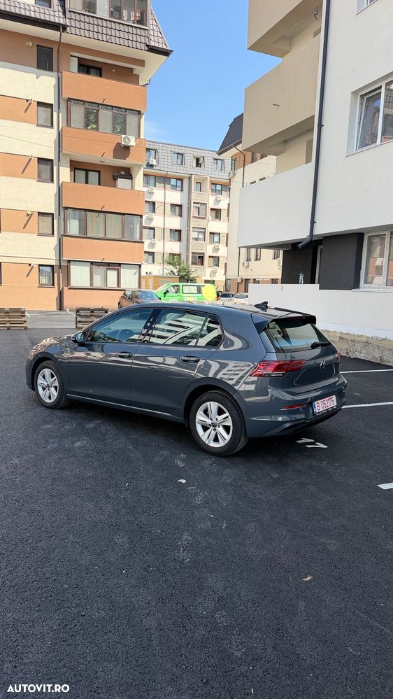 Volkswagen Golf - 4
