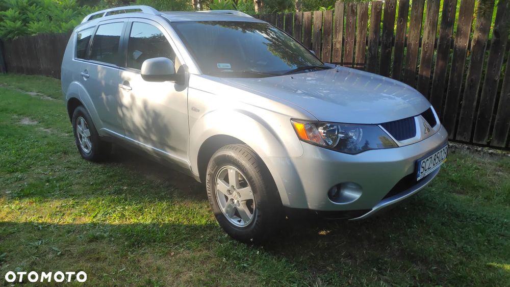 Mitsubishi Outlander 2.0 DID Invite - 1