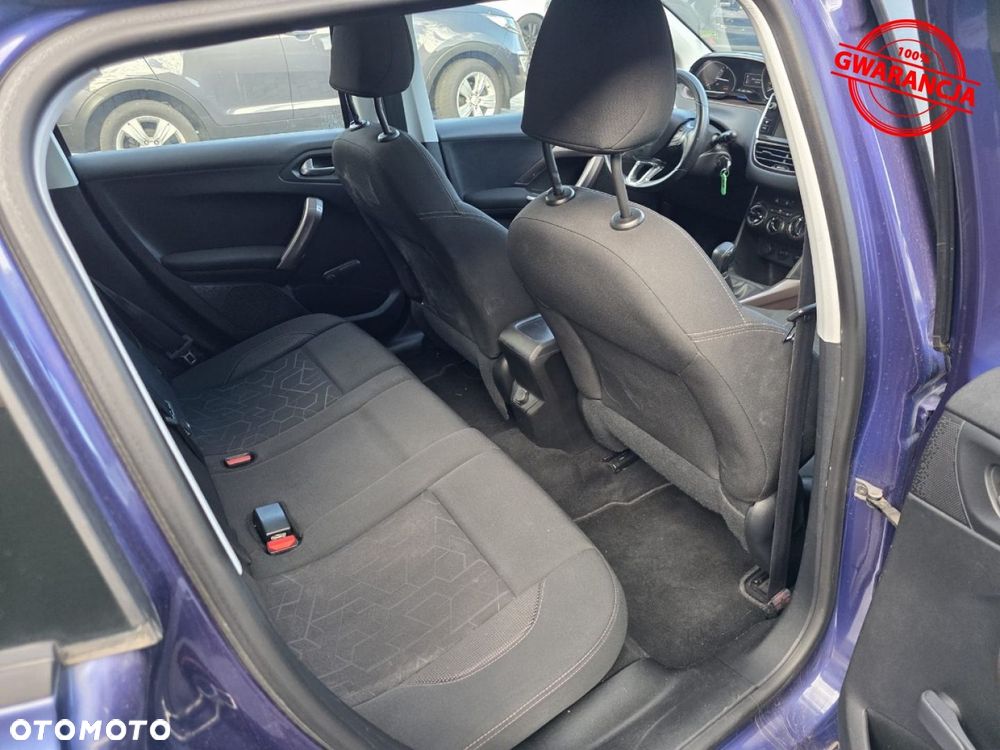 Peugeot 2008 - 23