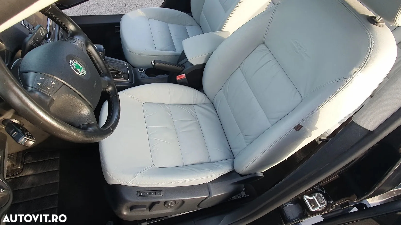 Skoda Octavia 2.0 TDI DSG Laurin & Klement - 7