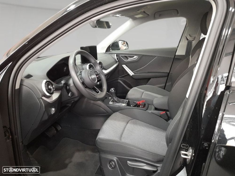 Audi Q2 35 TFSI S line S tronic — fotografia 15