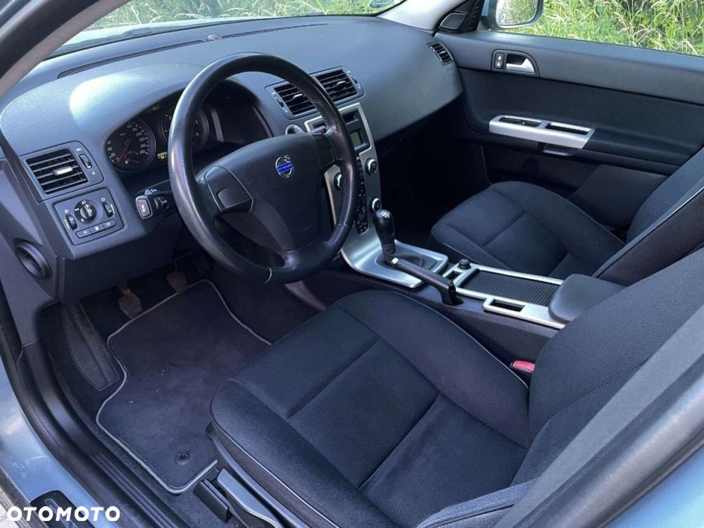 Volvo V50 - 14