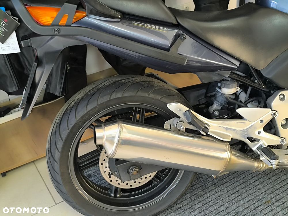 Honda CBF - 18