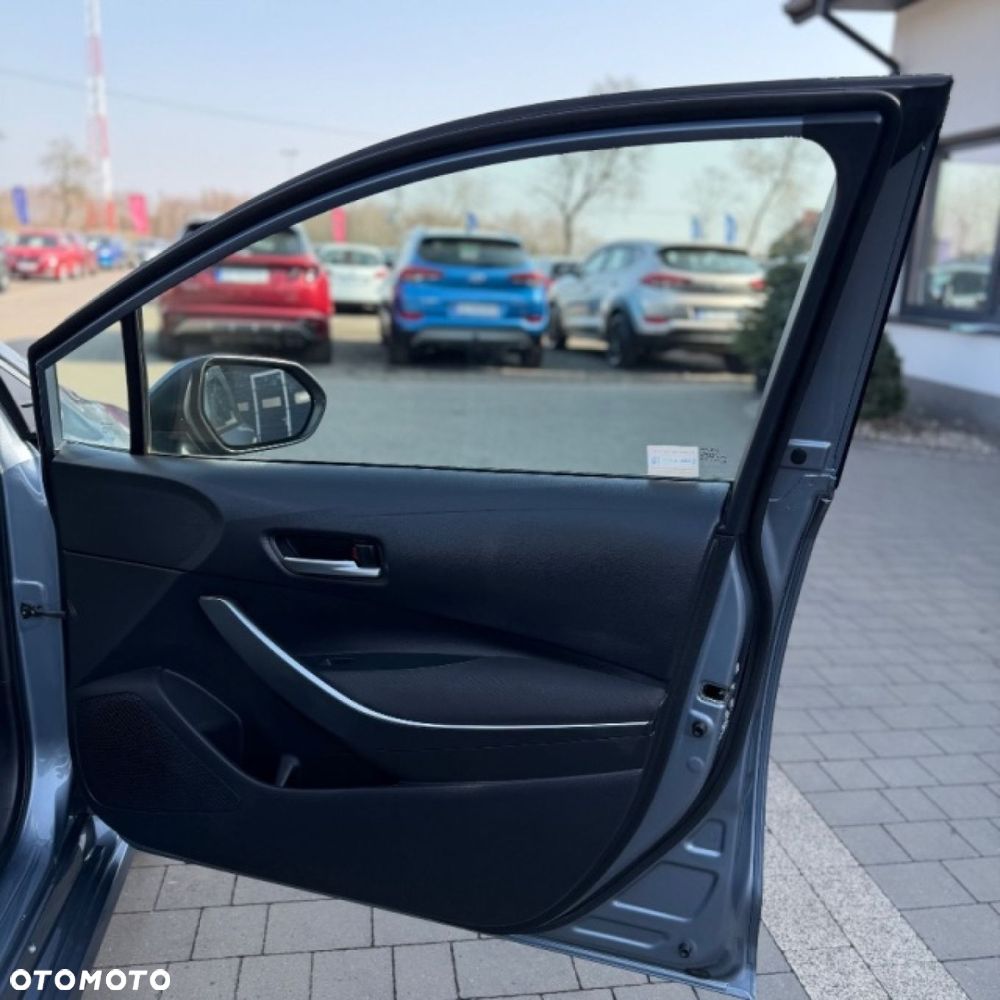 Toyota Corolla - 26