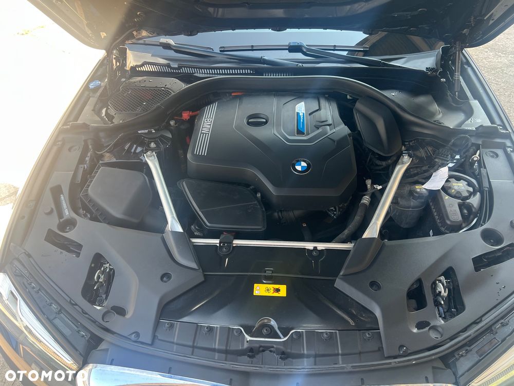 BMW Seria 5 530e iPerformance GPF Luxury Line - 29