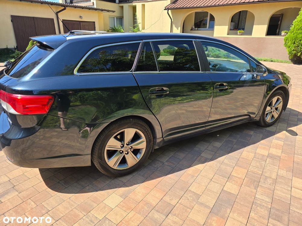 Toyota Avensis - 3