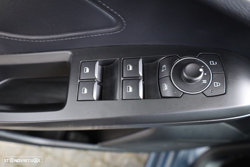 Ford Focus SW 1.0 EcoBoost MHEV ST-Line Aut. - 35