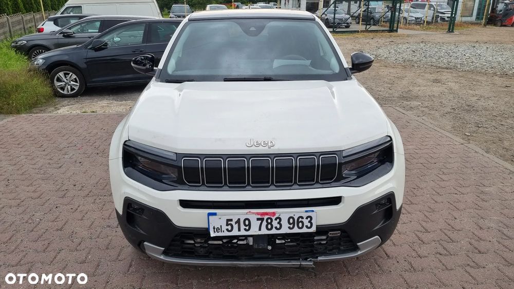 Jeep Avenger 1.2 GSE T3 Turbo-Benzin GDI Summit - 24
