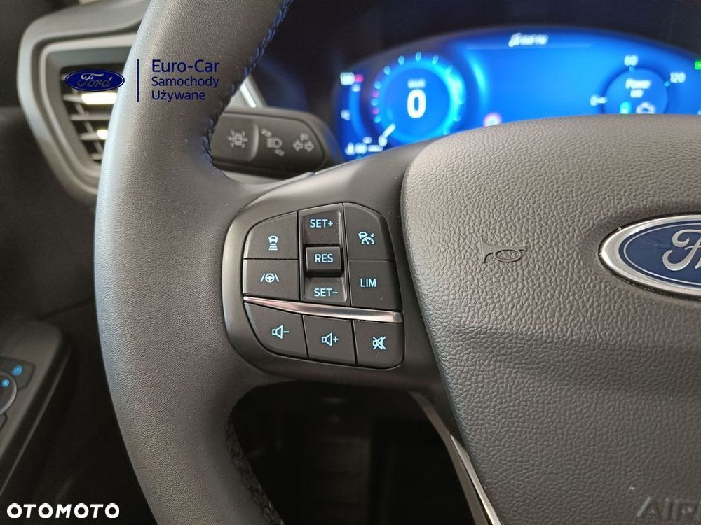 Ford Kuga 2.5 Duratec PHEV TITANIUM X - 18