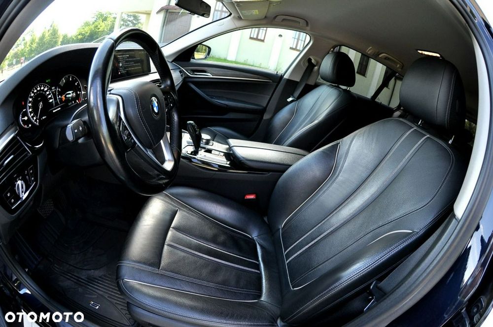 BMW Seria 5 520d Luxury Line sport - 8