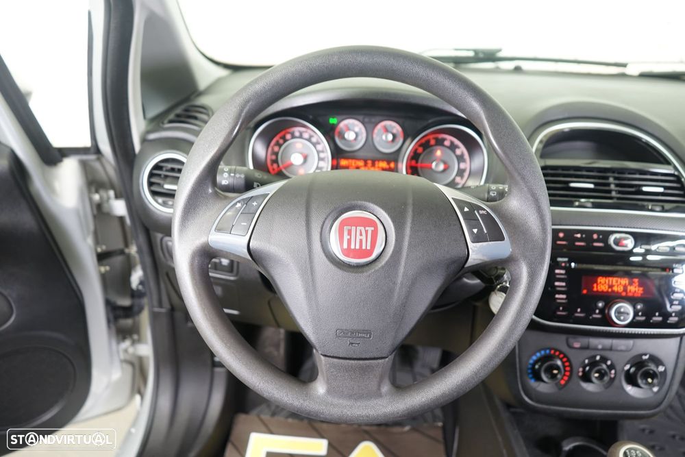 Fiat Punto 1.2 Lounge Start&Stop - 18