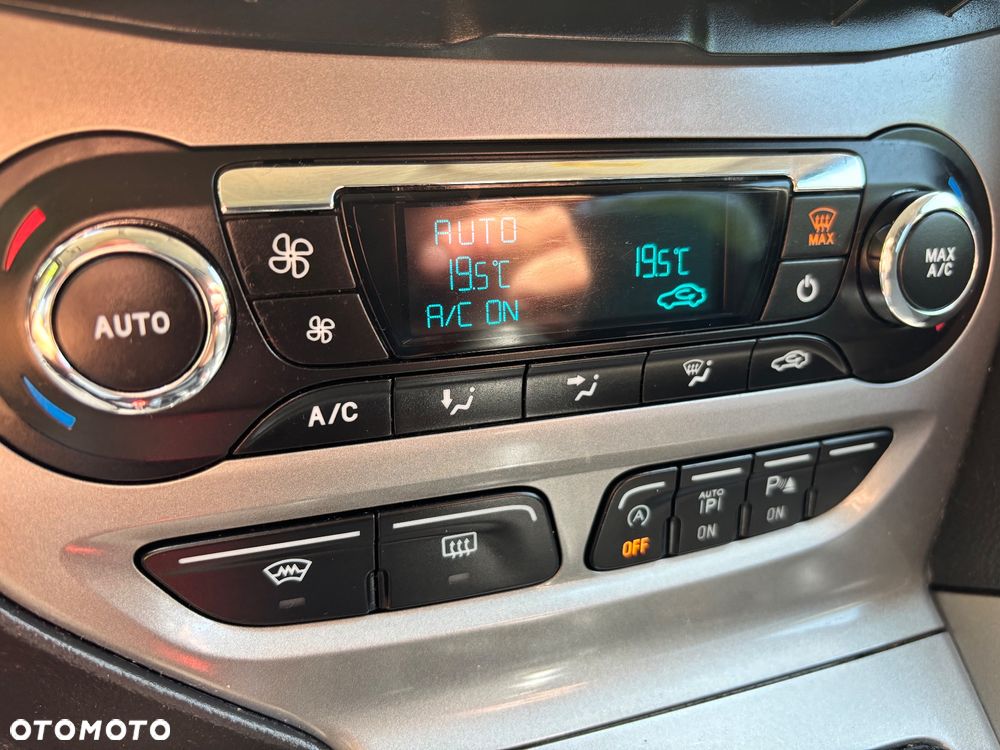 Ford Focus - 13