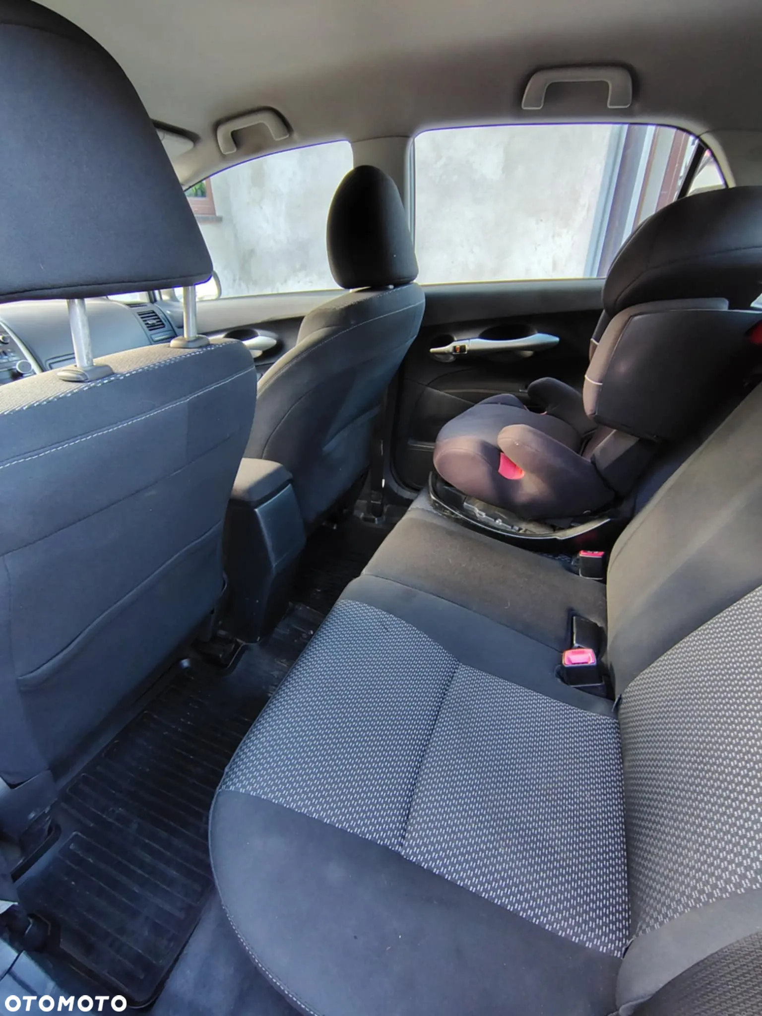Toyota Auris 1.6 Premium - 17
