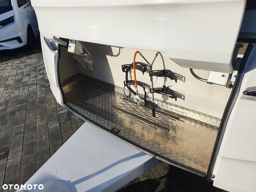 Tabbert CAZADORA 560 HTD 2,5 / zimowe ogrzewanie ALDE - 8