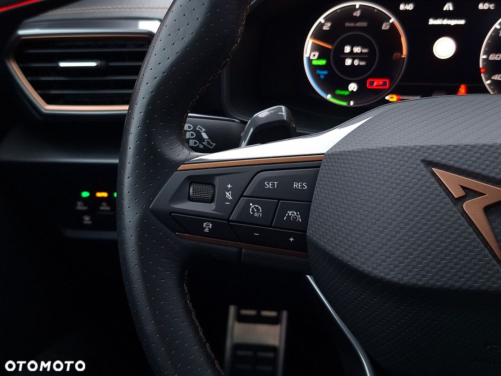 Cupra Formentor 1.4 e-Hybrid DSG - 19