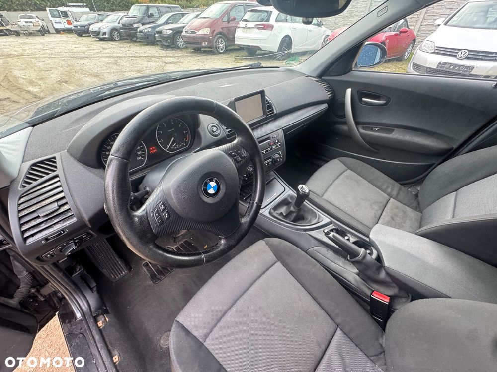BMW Seria 1 116i - 15