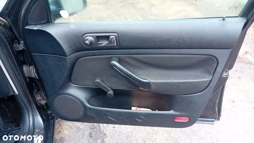 Tylko Części VW Golf IV 1.6 16v ATN 105KM 77kW hb 5d 97r–06r Lakier LC9Z - 7