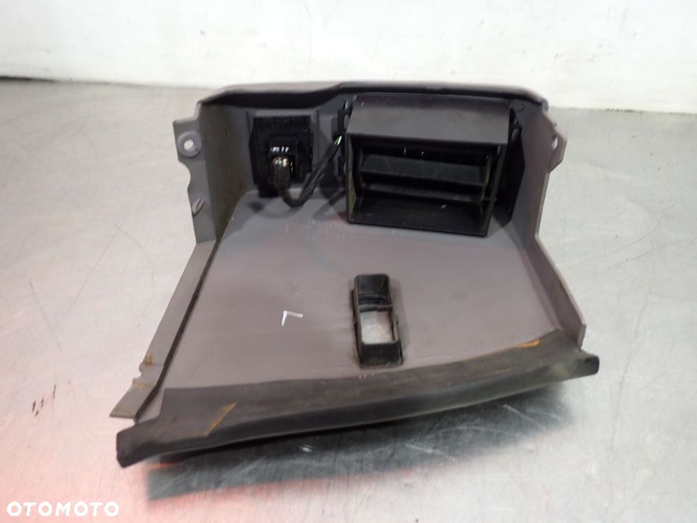 KRATKA NAWIEWU LEWA JEEP GRAND CHEROKEE I - 4